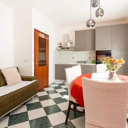 Marie Apartment